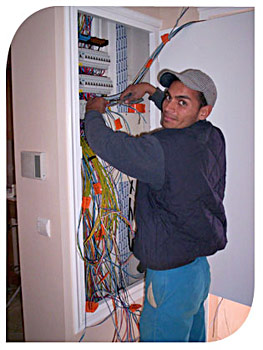 &eacute;lectriciens du b&acirc;timent